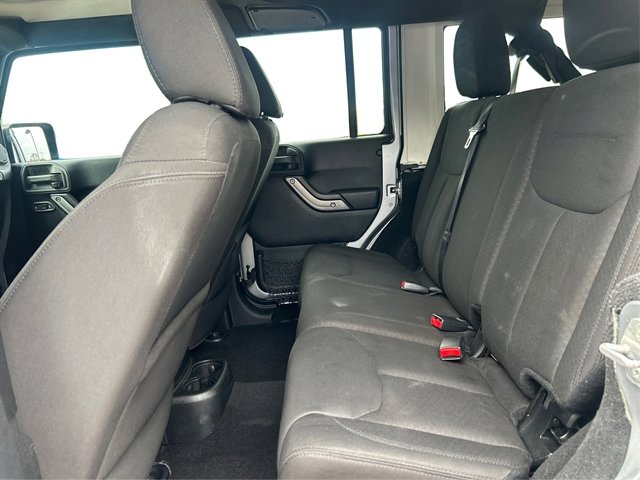 Used 2015 Jeep Wrangler Unlimited Sport w/ Quick Order Package 24S AWD/4WD image 11