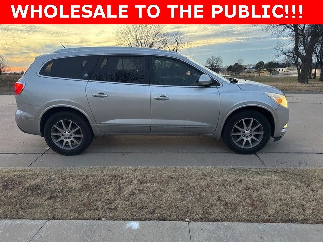 Used 2015 Buick Enclave Leather image 2