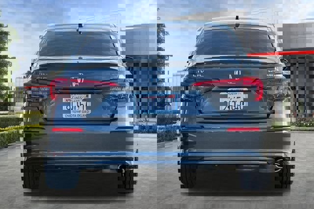 Used 2024 Honda Civic Sport image 5