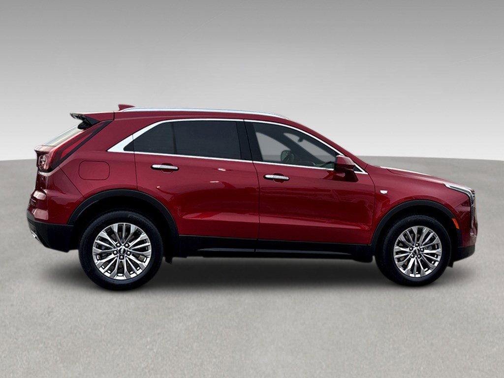 Certified 2025 Cadillac XT4 Premium Luxury image 31