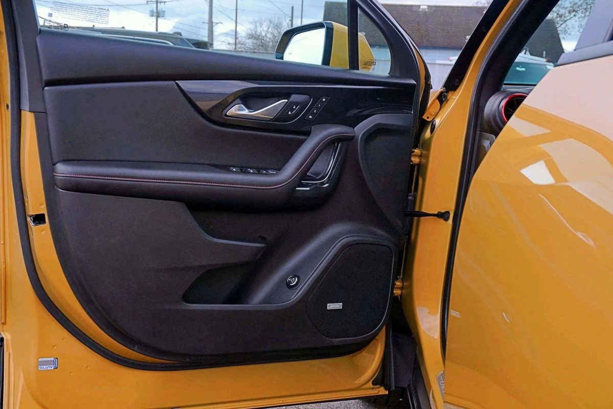 Used 2022 Chevrolet Blazer RS w/ Enhanced Convenience Package image 14