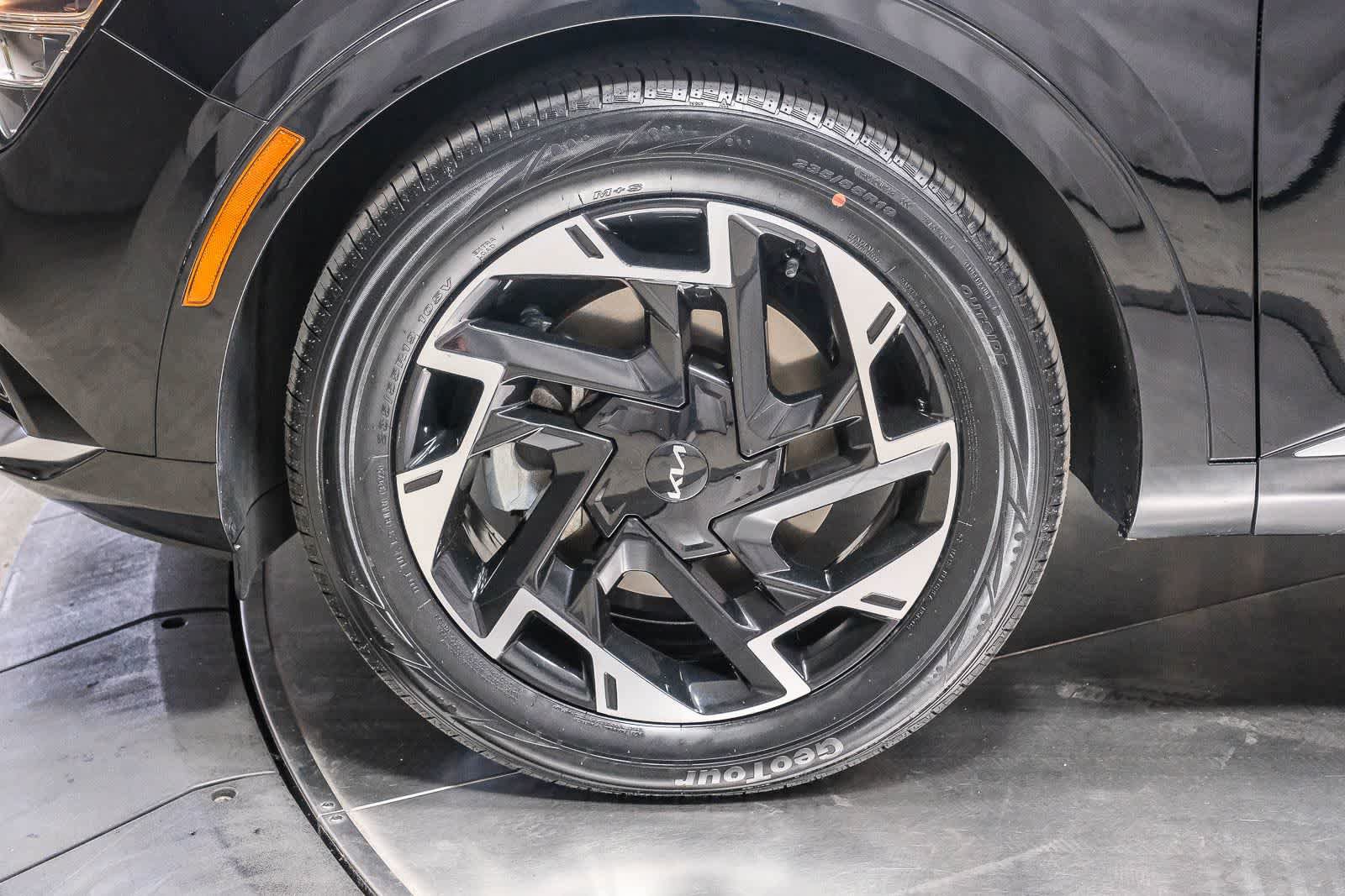 Used 2023 Kia Sportage SX FWD image 9