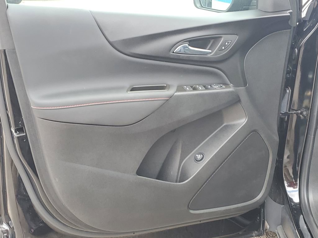 Certified 2023 Chevrolet Equinox RS AWD/4WD image 26