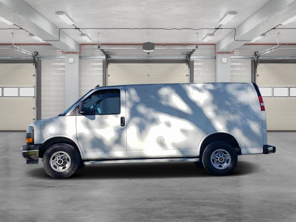 Used 2023 GMC Savana 2500 Work Van w/ Driver Convenience Package image 4