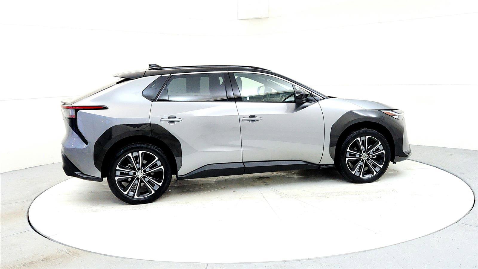 Certified 2023 Toyota bZ4X Limited w/ Weather Package image 6