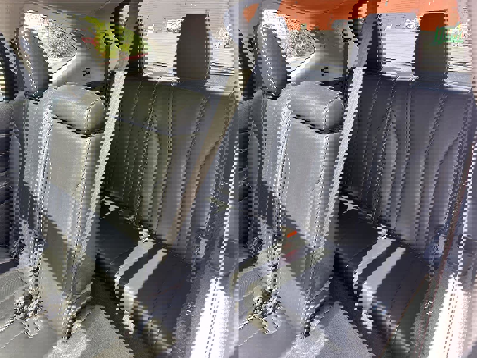 Used 2023 Acura MDX SH-AWD w/ Advance Package image 31