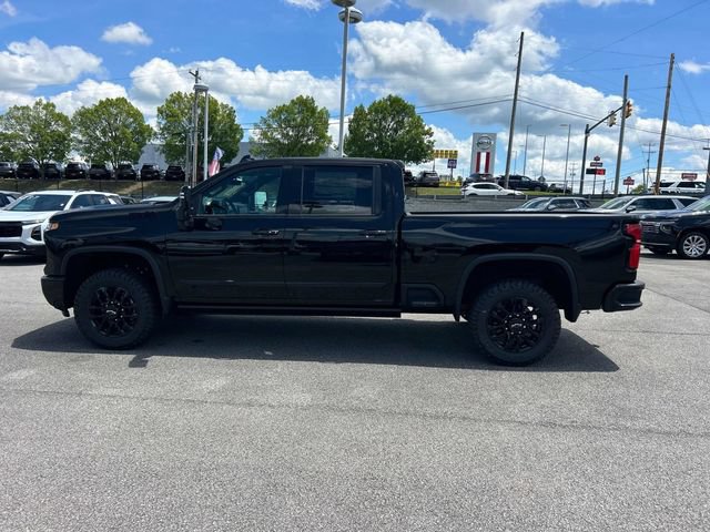 New 2026 Chevrolet Silverado 2500 High Country w/ Midnight Edition AWD/4WD image 6