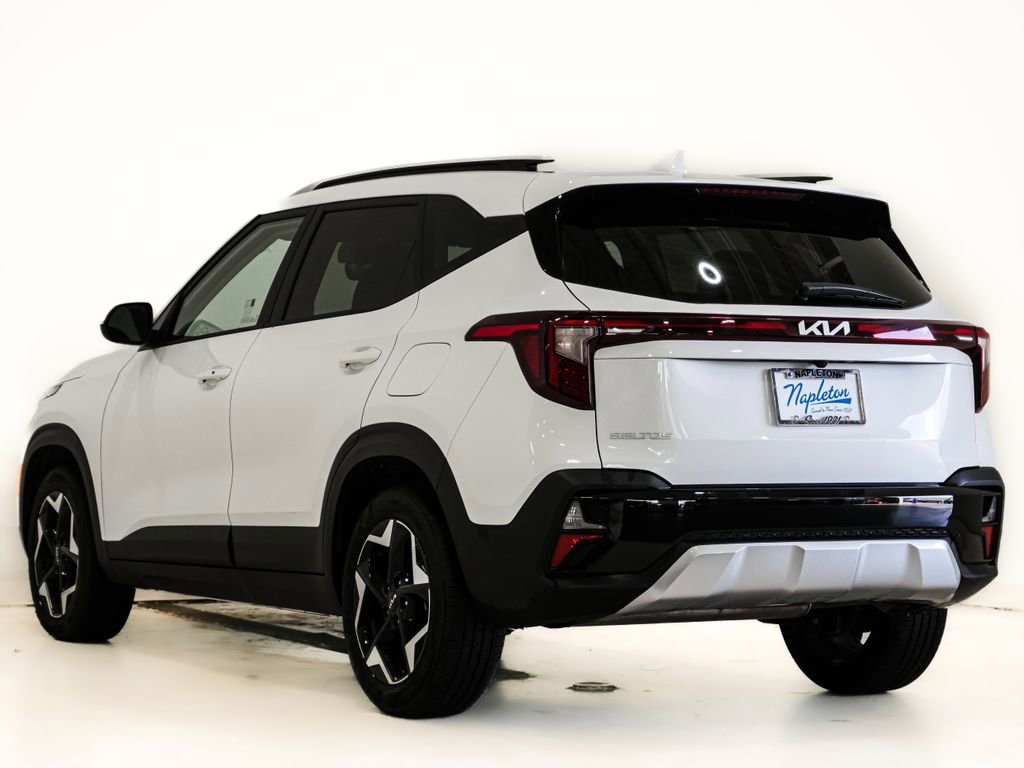 Used 2025 Kia Seltos S image 8