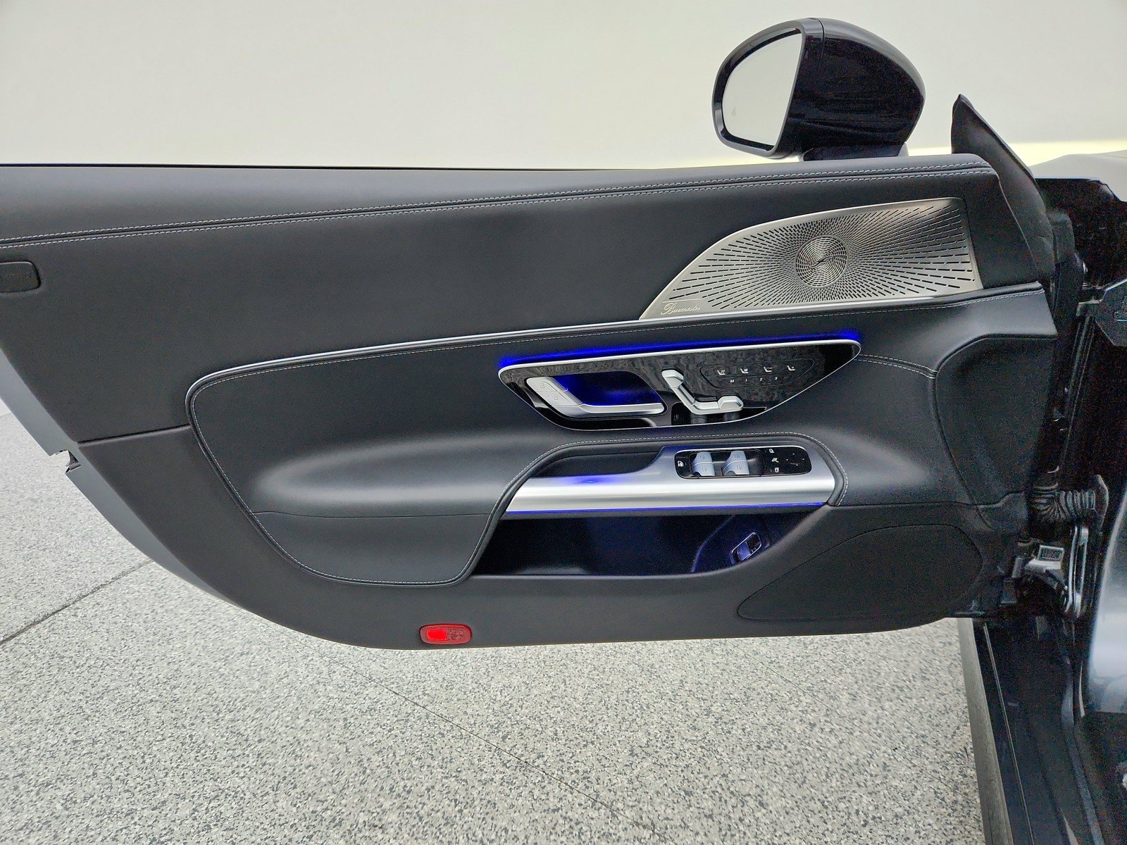 Certified 2022 Mercedes-Benz SL 63 AMG 4MATIC image 25