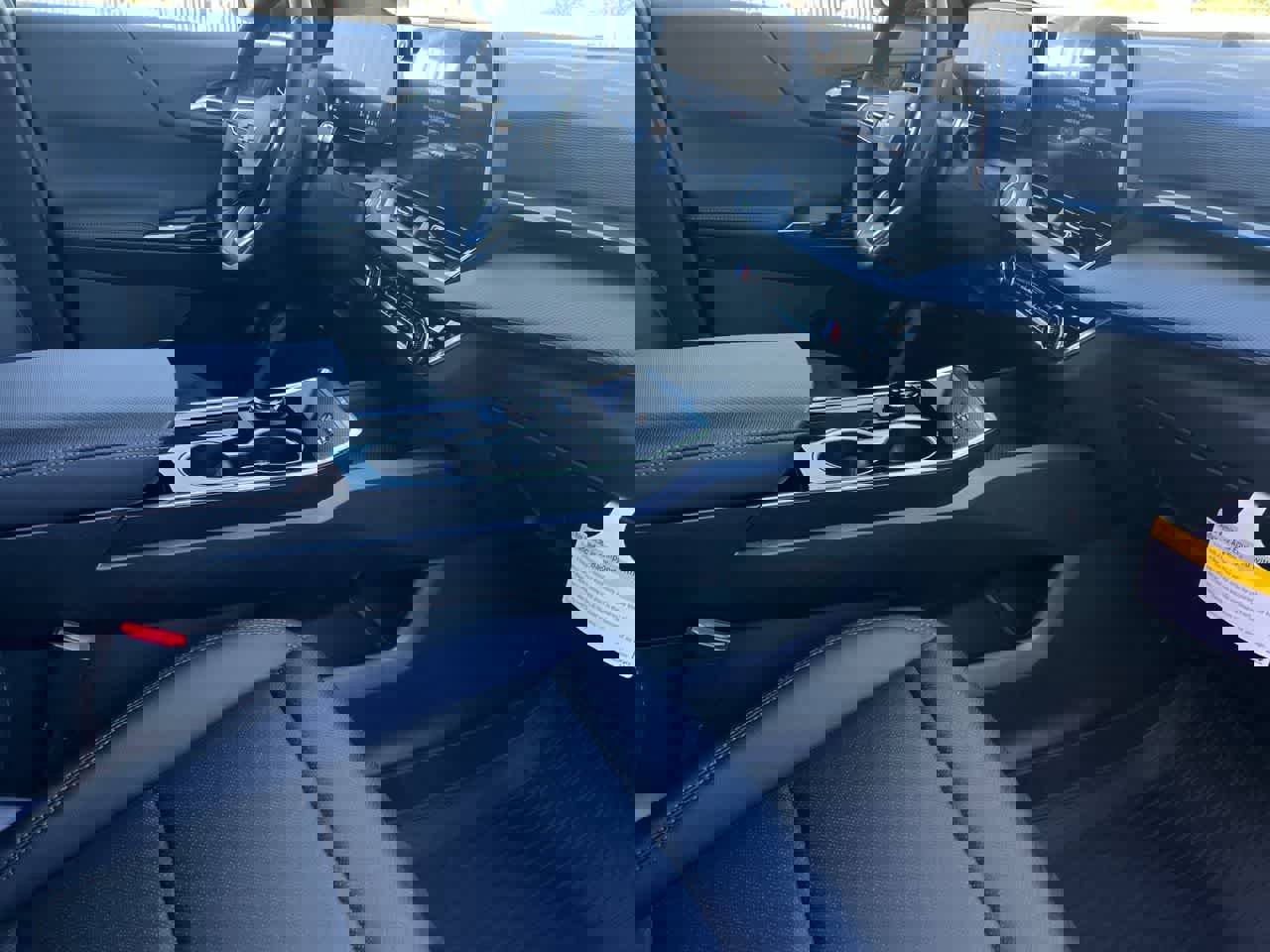 New 2026 Chevrolet Equinox LT w/ Convenience Package II image 22