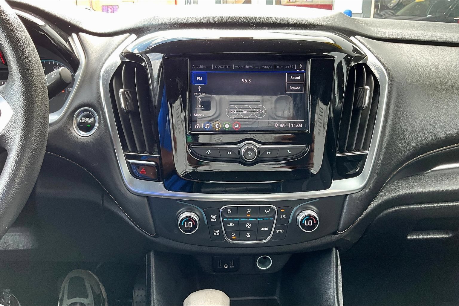 Used 2021 Chevrolet Traverse LS AWD/4WD image 14