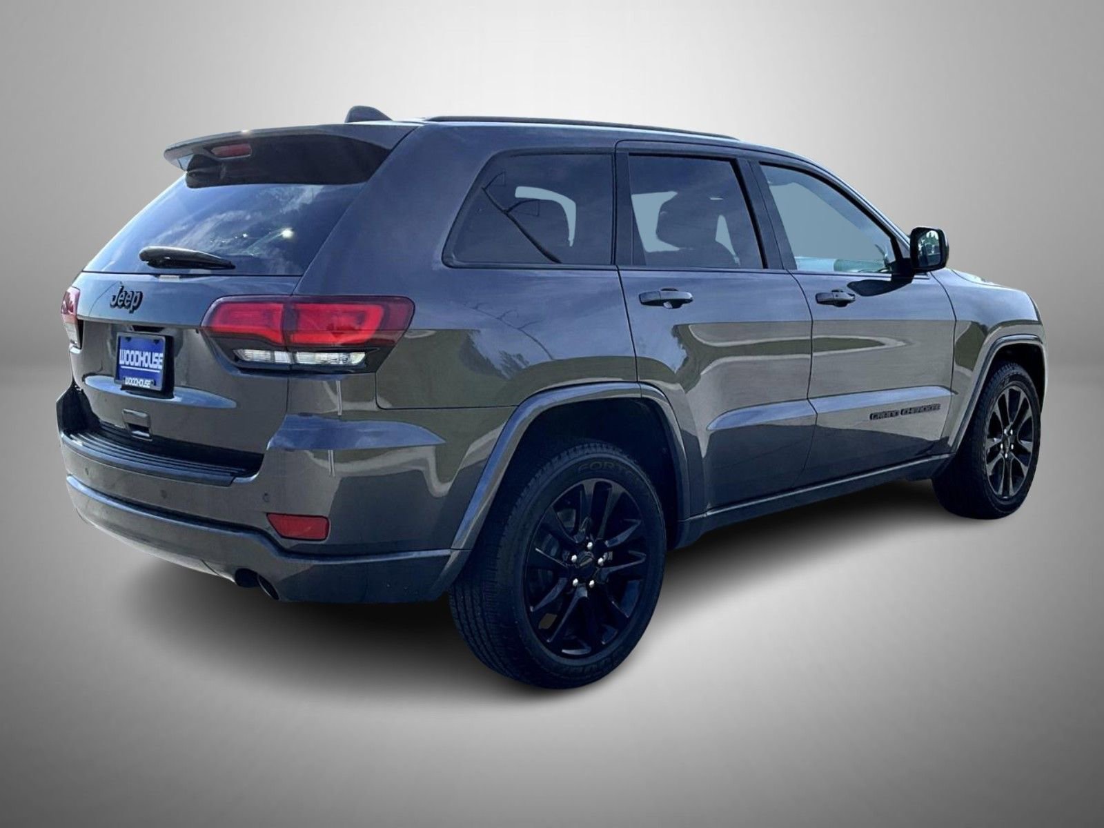 Used 2020 Jeep Grand Cherokee Altitude image 5