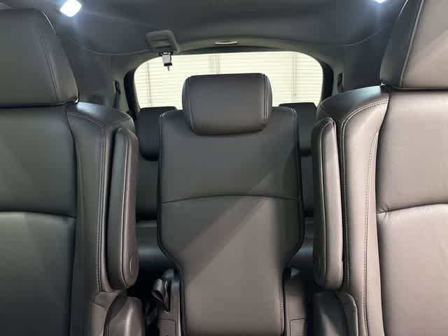 Used 2019 Honda Odyssey Elite image 14