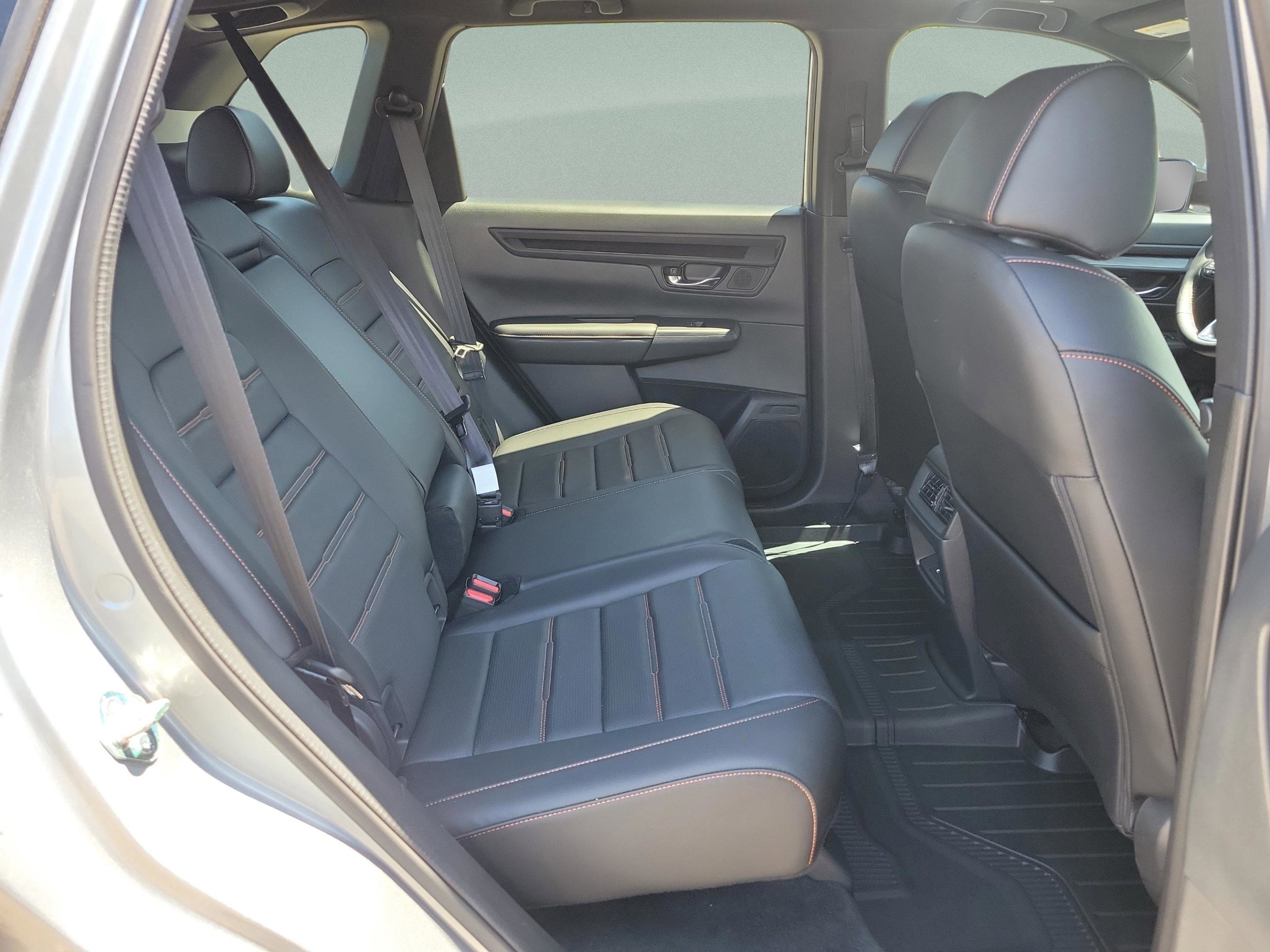 Used 2025 Honda CR-V Sport-L image 10