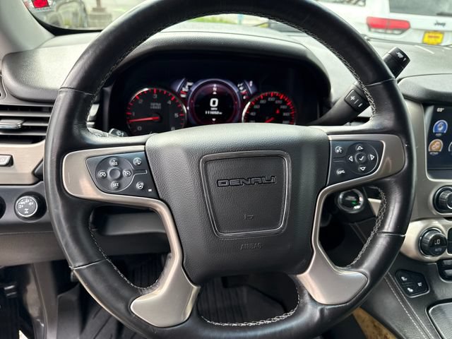 Used 2016 GMC Yukon Denali AWD/4WD image 19