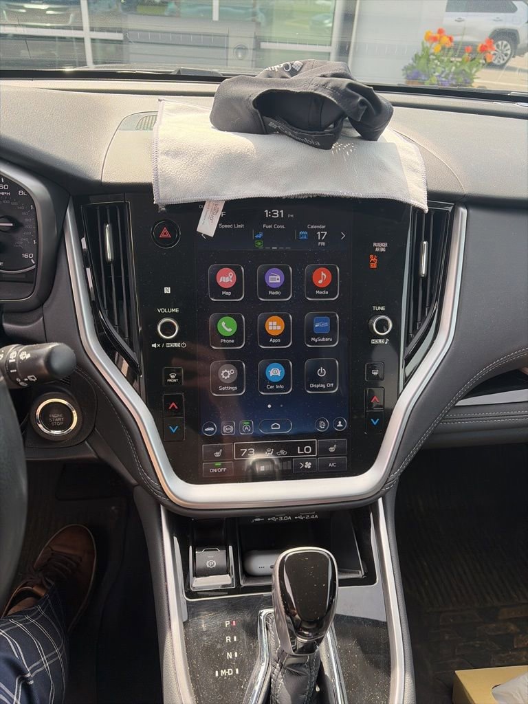 Used 2023 Subaru Outback Limited image 10