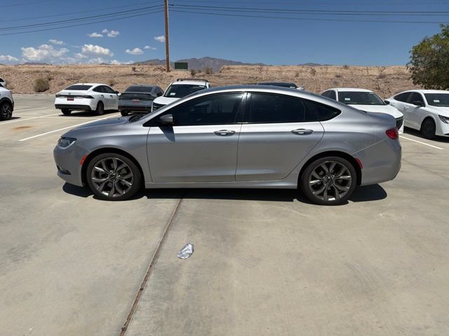 Used 2015 Chrysler 200 S w/ Navigation & Sound Group I FWD image 3