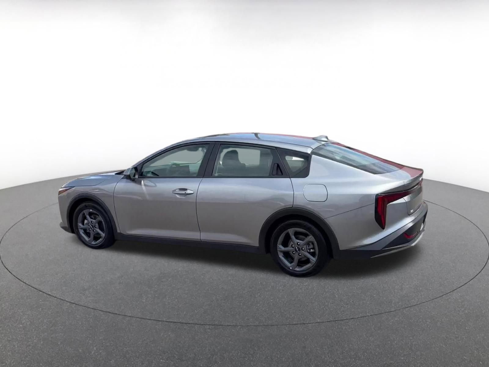 Used 2025 Kia K4 FWD image 10