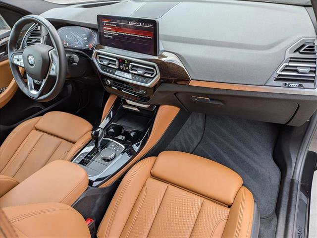 Used 2025 BMW X4 xDrive30i image 23