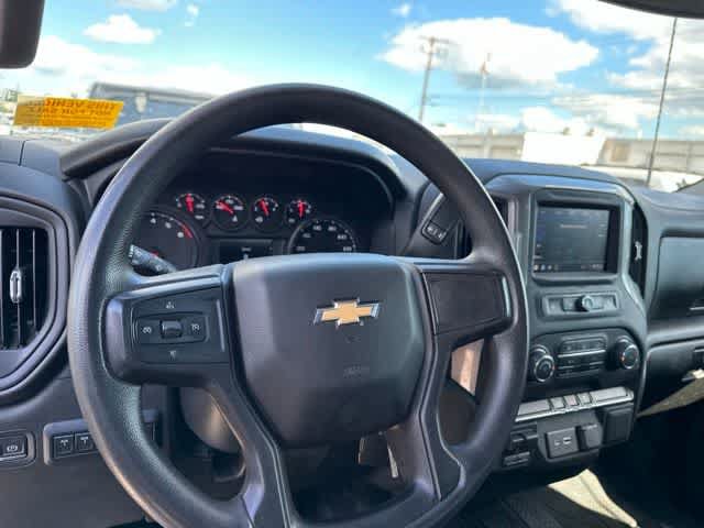 Used 2021 Chevrolet Silverado 2500 Custom w/ Custom Value Package AWD/4WD image 6