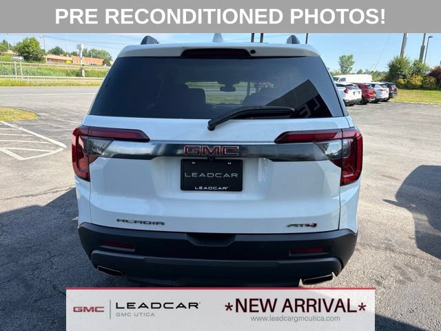 Used 2023 GMC Acadia AT4 w/ Technology Package AWD/4WD image 4