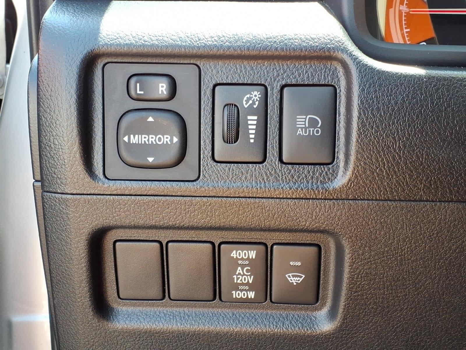 Used 2024 Toyota 4Runner TRD Off-Road Premium w/ Moonroof Package AWD/4WD image 27