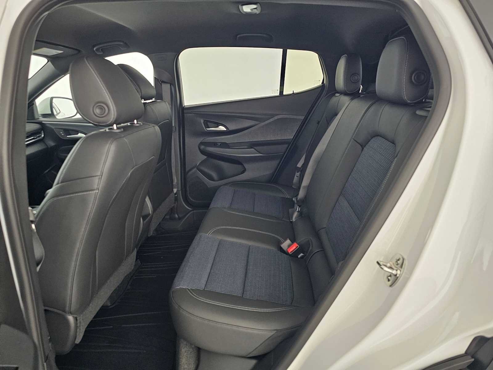 New 2026 Buick Envista Preferred w/ Convenience I Package FWD image 16