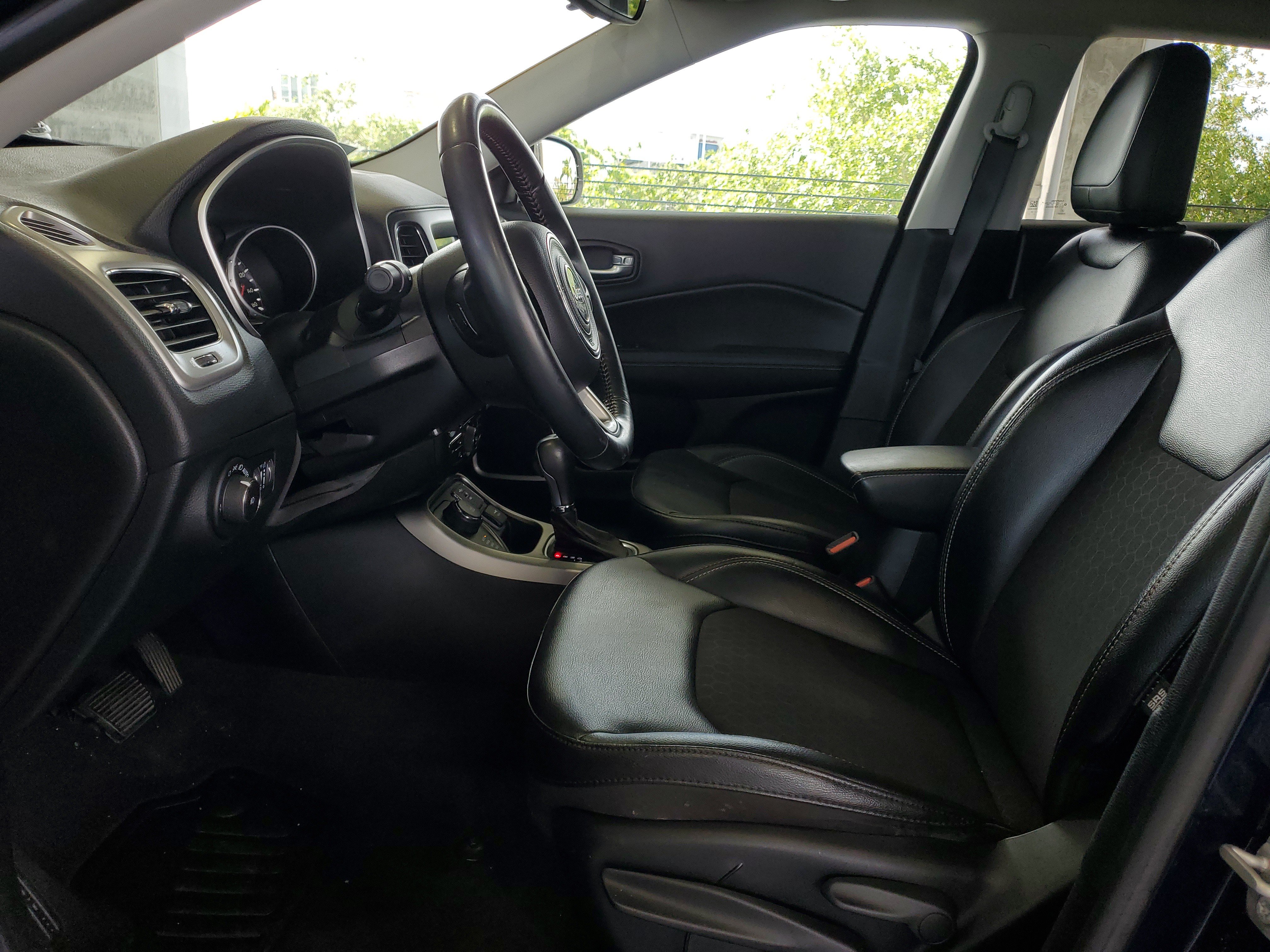 Used 2021 Jeep Compass Latitude AWD/4WD image 16