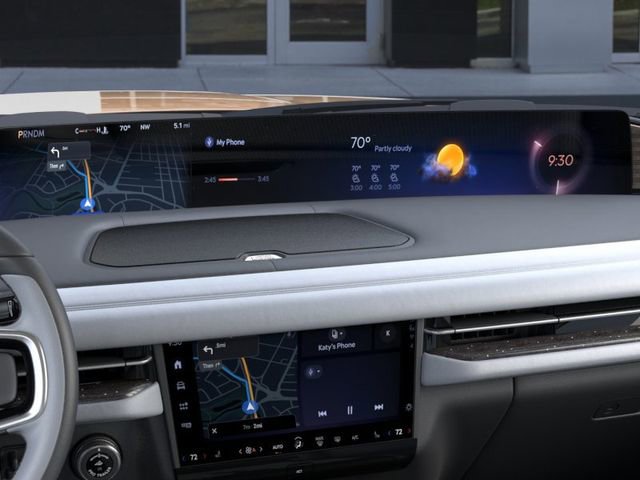 New 2026 Lincoln Navigator L Black Label AWD/4WD image 14