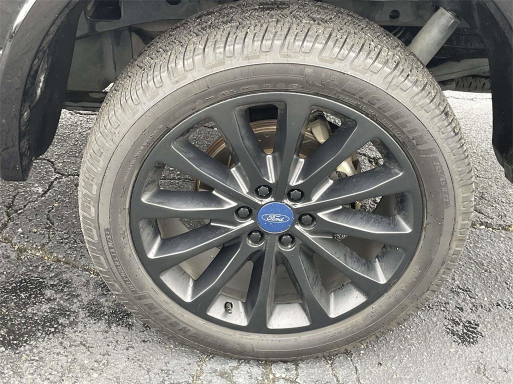 Used 2018 Ford F150 Limited w/ Trailer Tow Package image 9