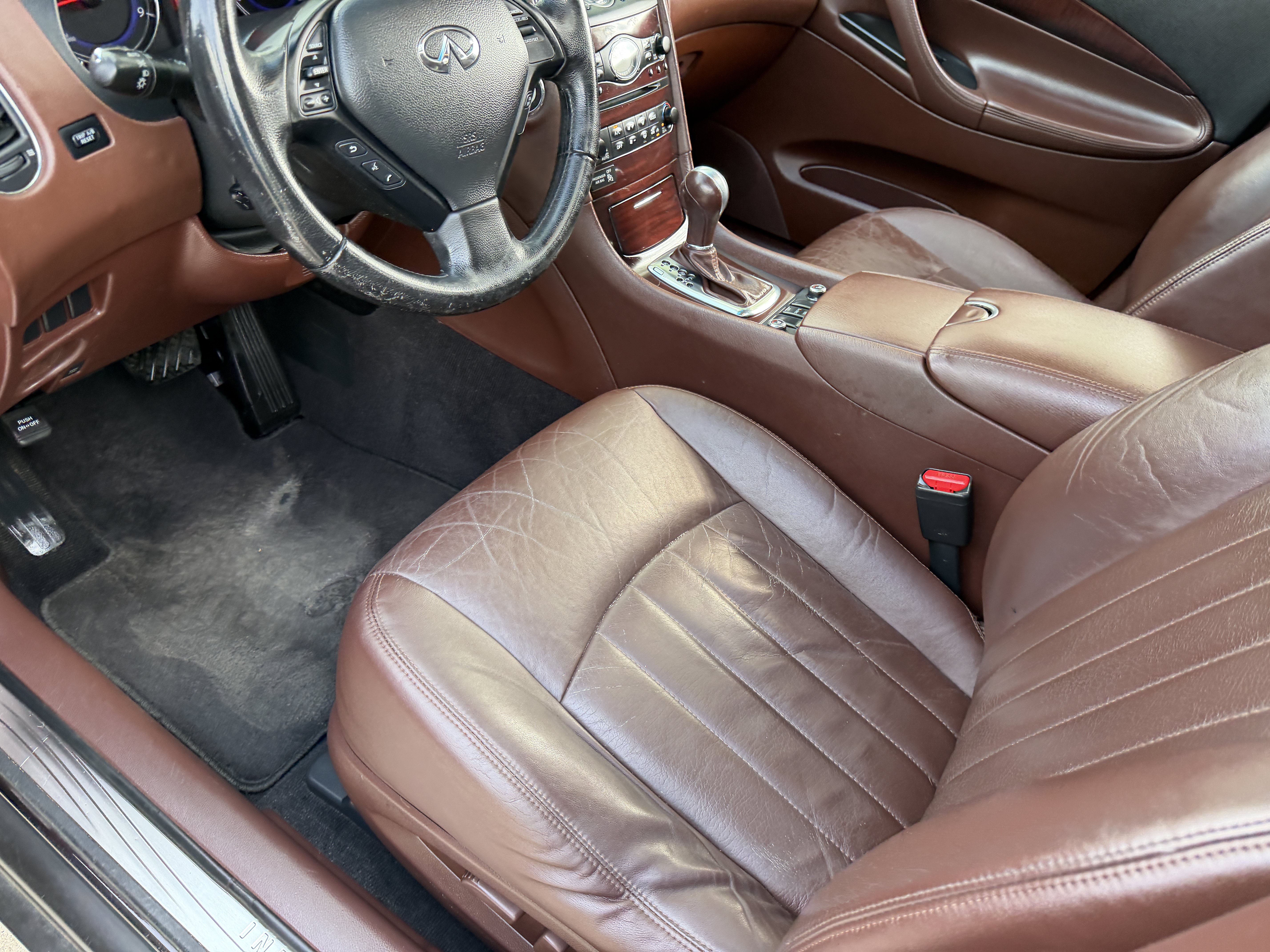 Used 2010 INFINITI EX35 Journey RWD image 19