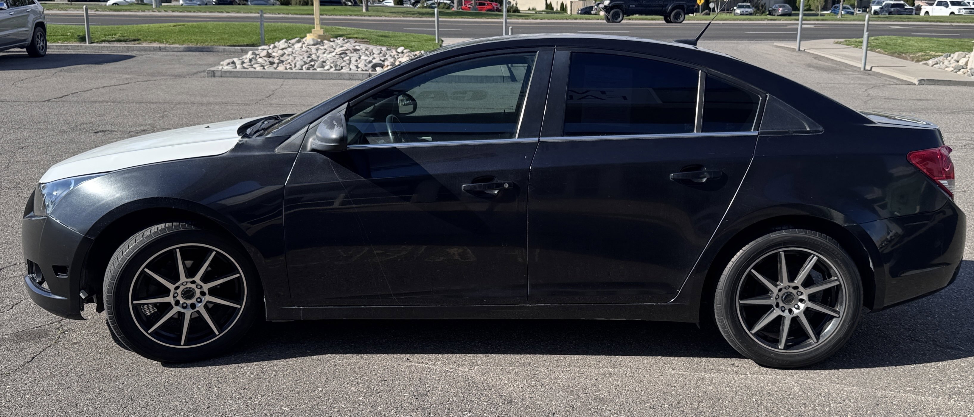 Used 2011 Chevrolet Cruze LT FWD image 5