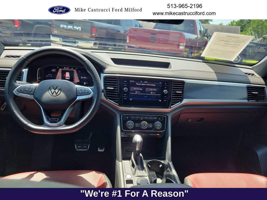 Used 2023 Volkswagen Atlas Cross Sport SEL Premium R-Line AWD/4WD image 10