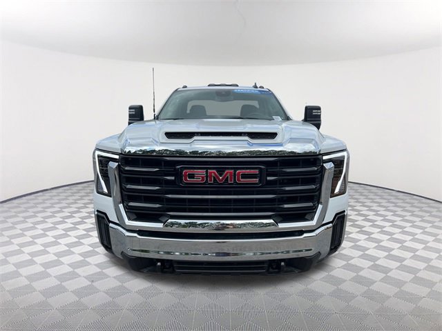 Certified 2025 GMC Sierra 2500 Pro w/ Convenience Package image 2