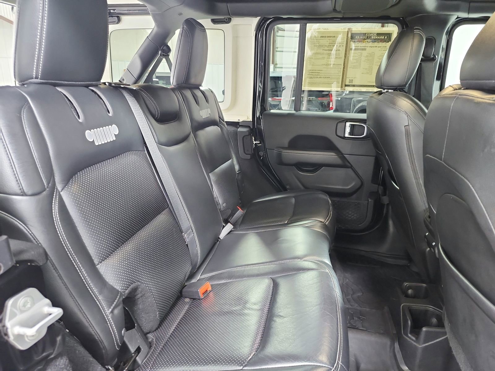 Used 2021 Jeep Wrangler Unlimited Sahara AWD/4WD image 40