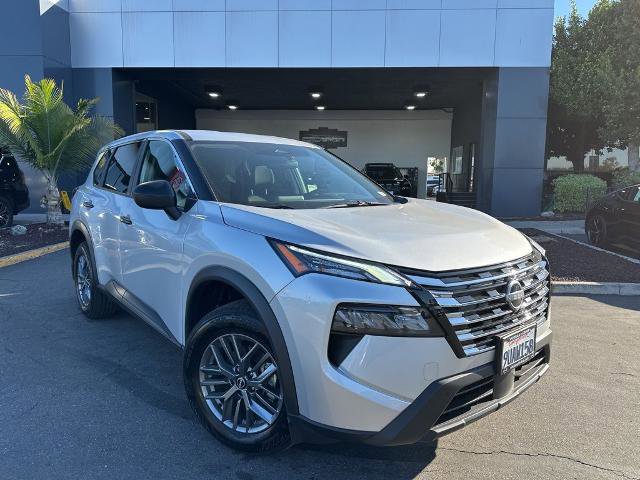 Certified 2025 Nissan Rogue S image 1