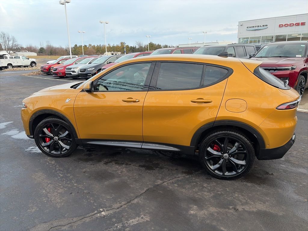 Used 2024 Dodge Hornet R/T w/ Track Pack image 15