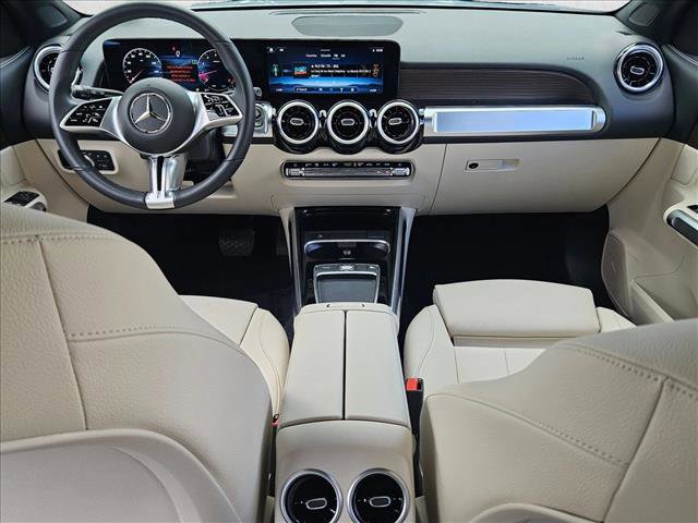 Used 2026 Mercedes-Benz GLB 250 image 16