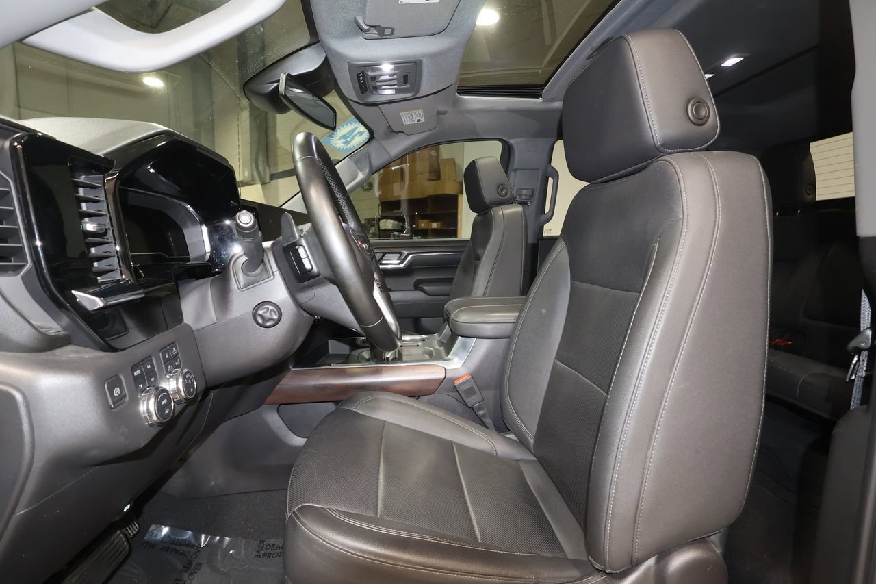 Used 2024 GMC Sierra 1500 SLT w/ SLT Premium Plus Package image 23
