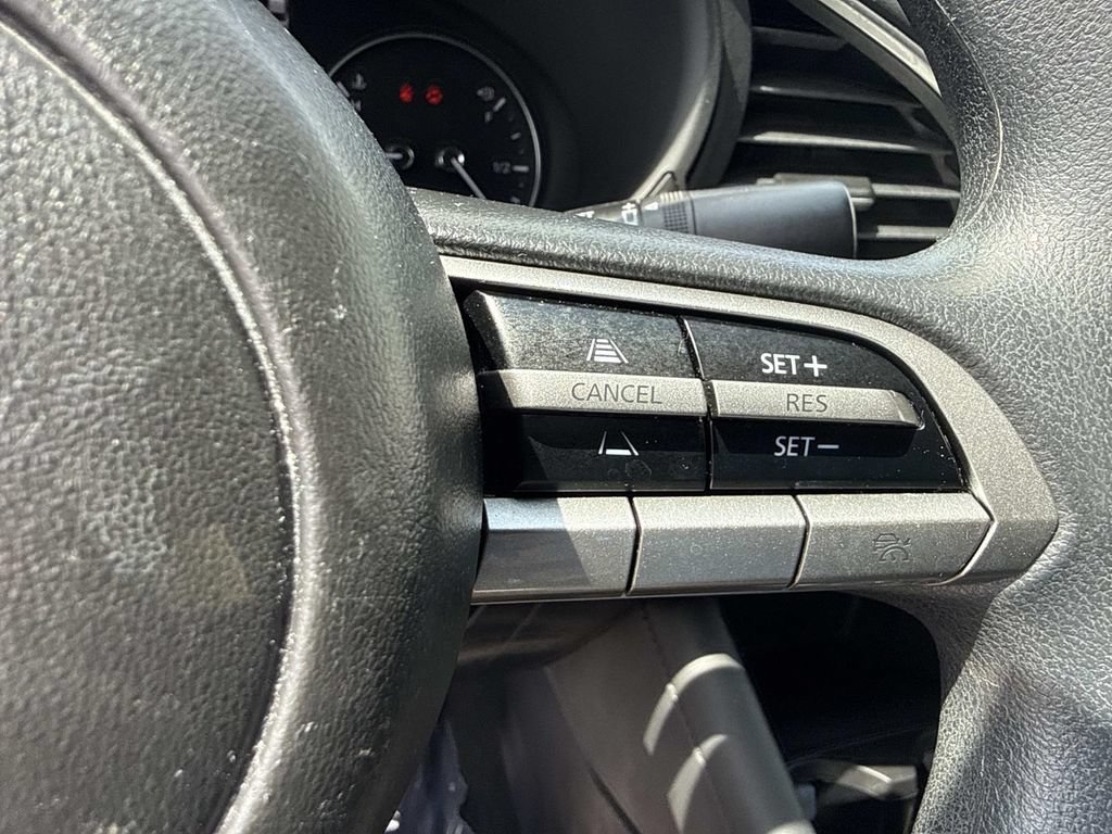 Used 2021 MAZDA MAZDA3 s FWD image 33