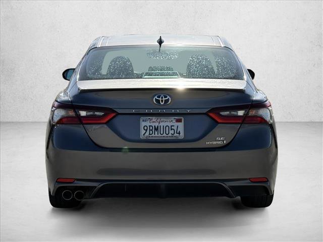 Used 2022 Toyota Camry SE FWD image 6