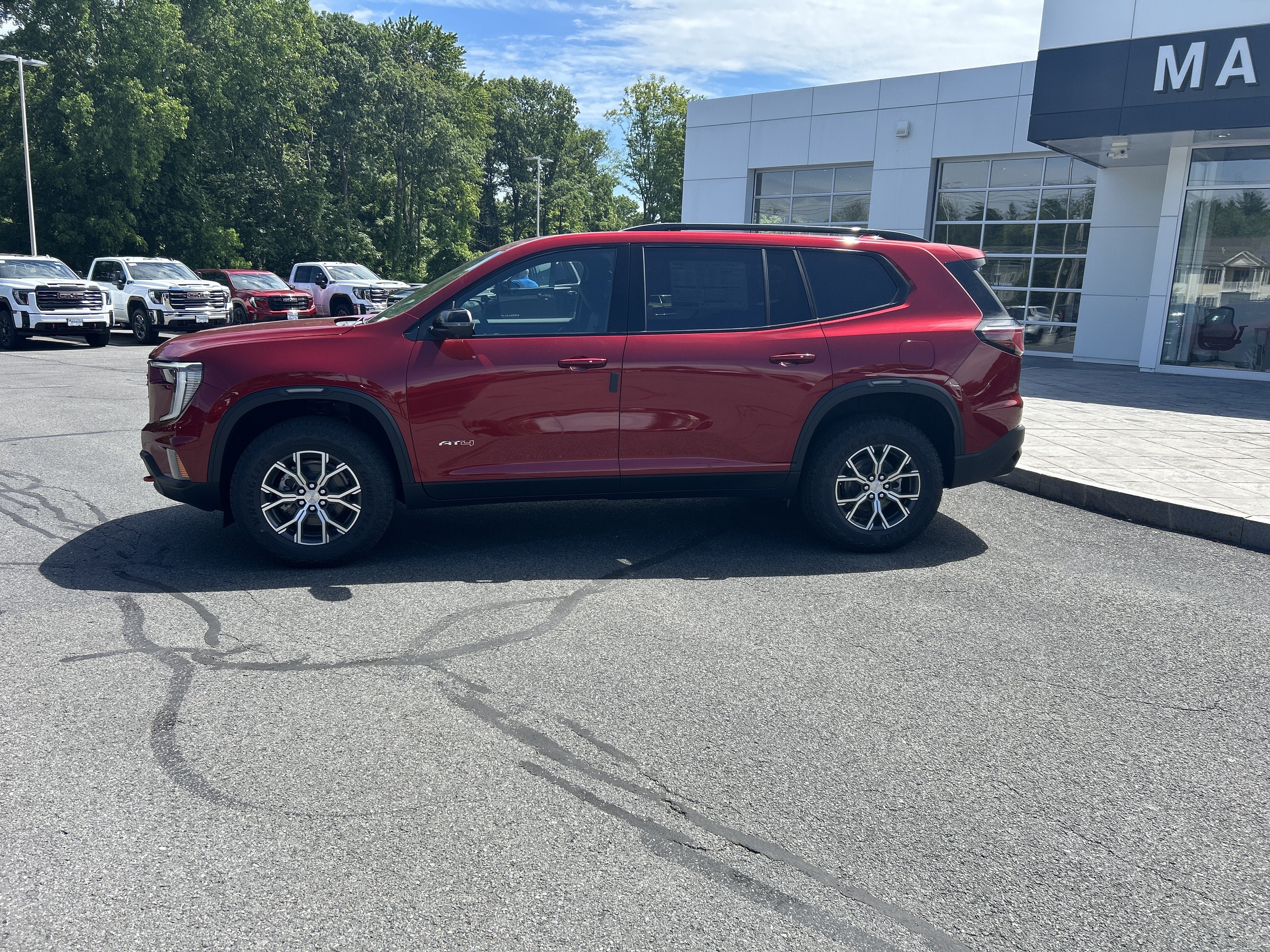 New 2026 GMC Acadia AT4 w/ Luxury Package AWD/4WD image 2