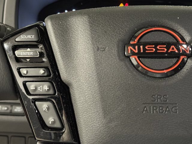 Used 2025 Nissan Frontier PRO-4X w/ Black Accent Package AWD/4WD image 8