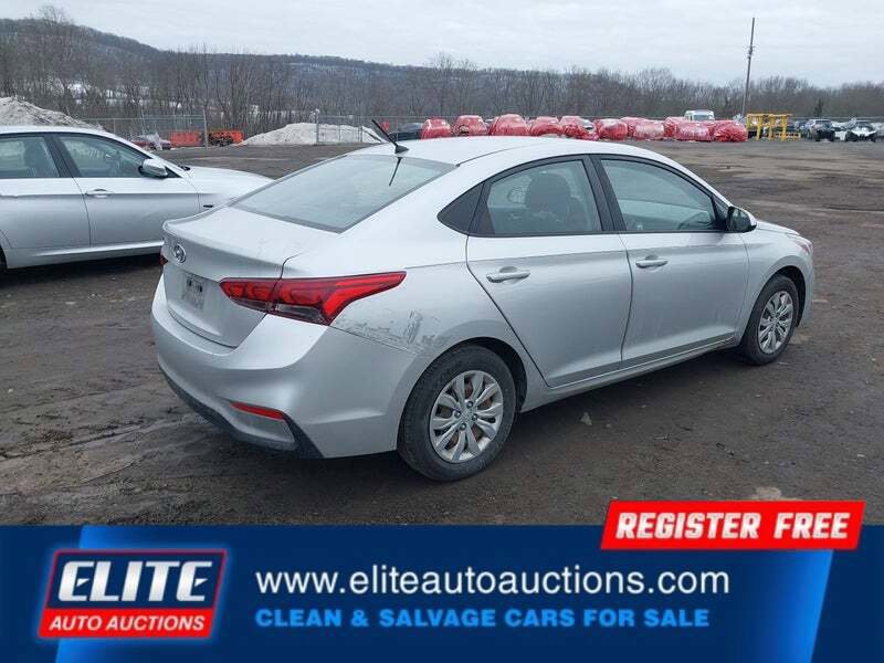 Used 2019 Hyundai Accent SE image 8