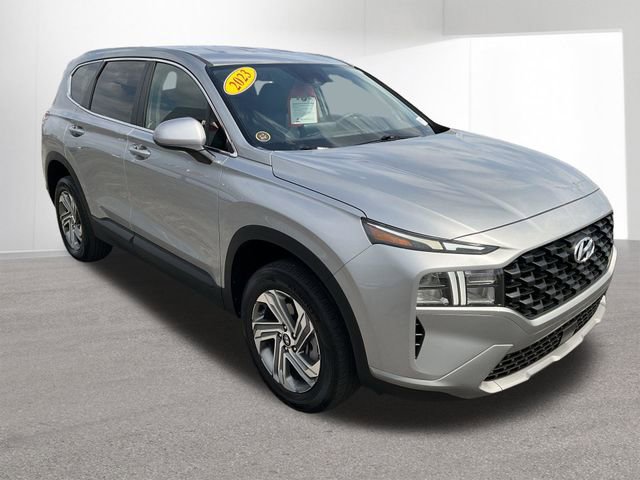 Used 2023 Hyundai Santa Fe SE image 3