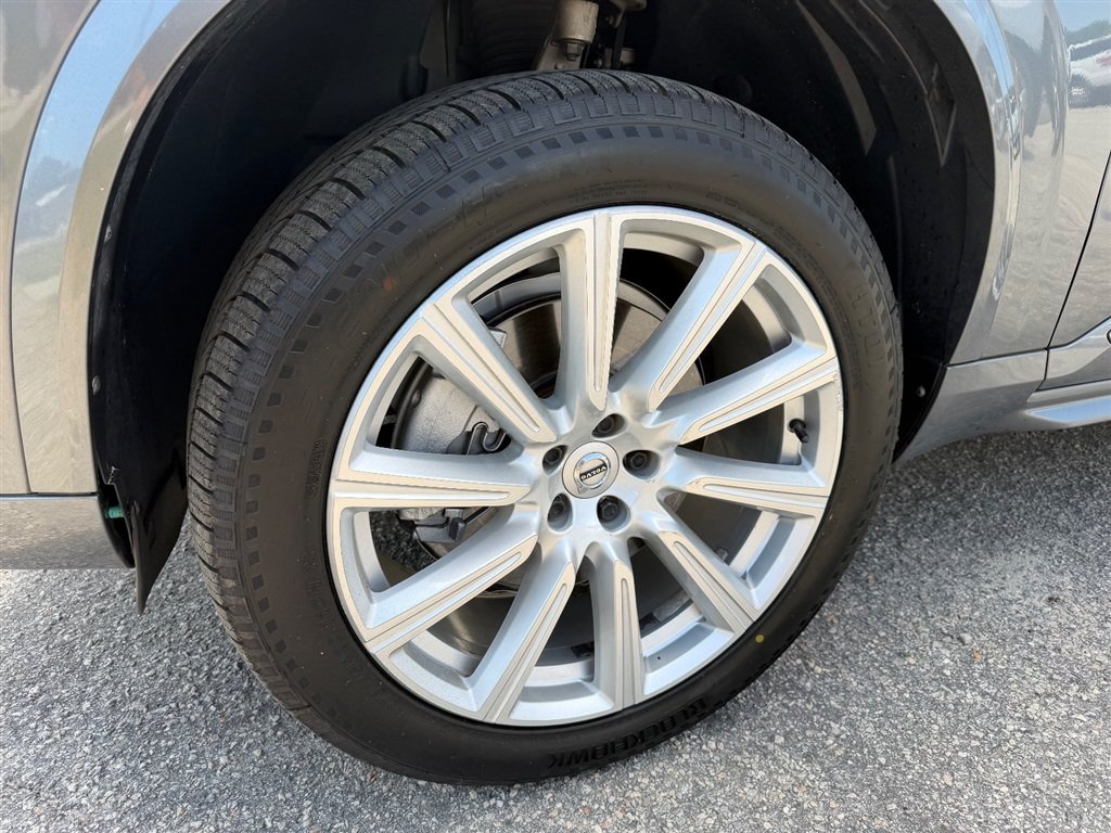Used 2016 Volvo XC90 T6 Inscription AWD/4WD image 9