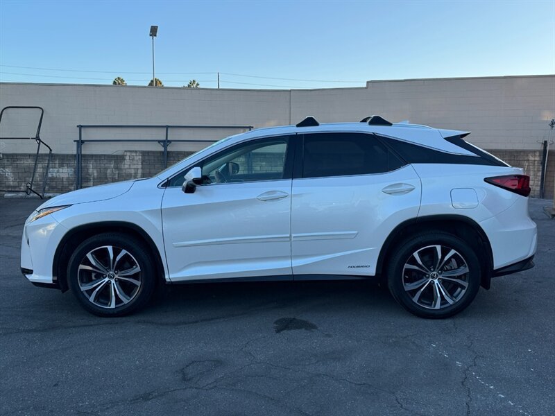 Used 2018 Lexus RX 450h AWD w/ Premium Package image 10