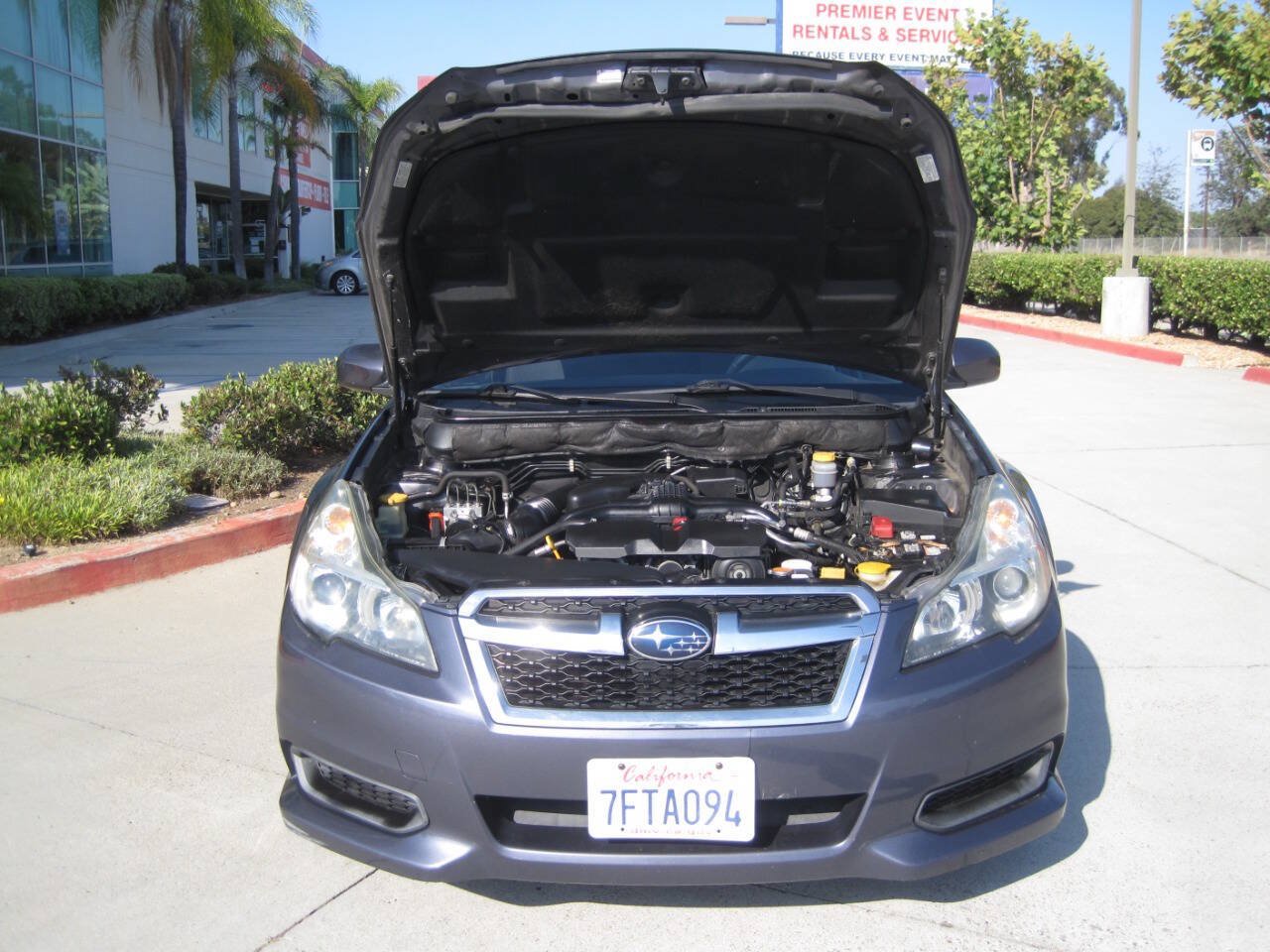 Used 2014 Subaru Legacy 2.5i Premium AWD/4WD image 6