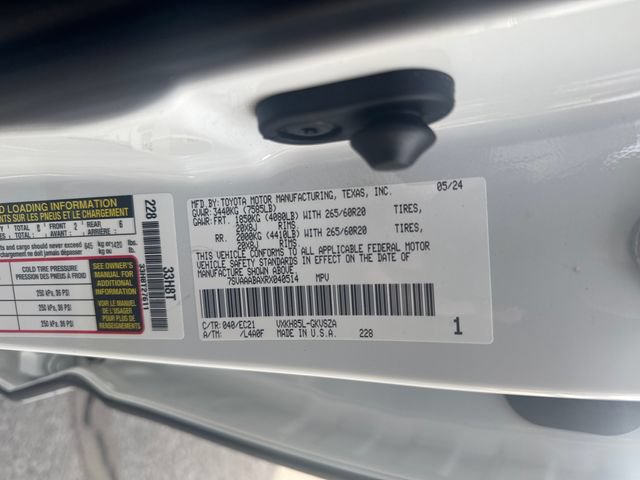Used 2024 Toyota Sequoia SR5 w/ SR5 Premium Package AWD/4WD image 34