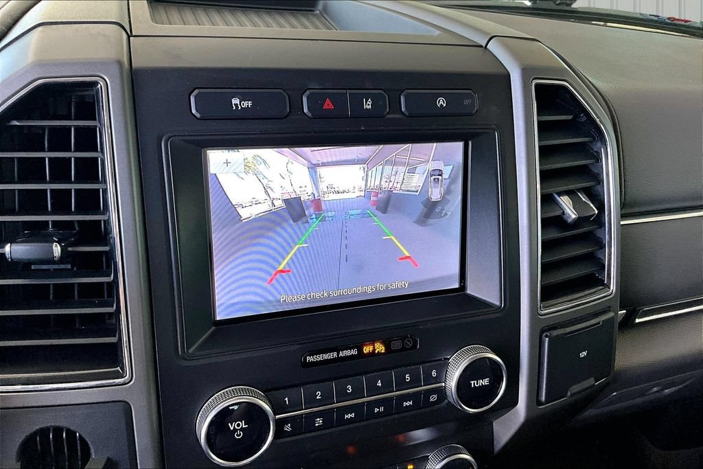 Used 2020 Ford Expedition XLT w/ Equipment Group 202A RWD image 10